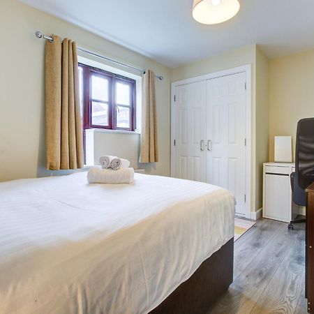 Spacious & Modern 2 Bed Sleeps 5 In Walthamstow Londres Exterior foto