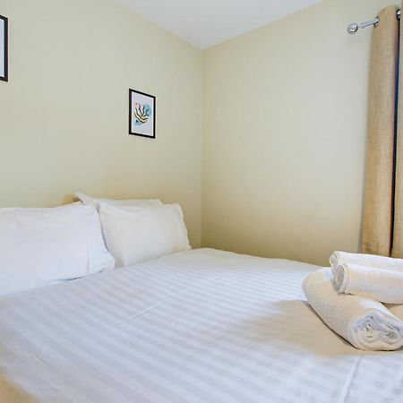 Spacious & Modern 2 Bed Sleeps 5 In Walthamstow Londres Exterior foto