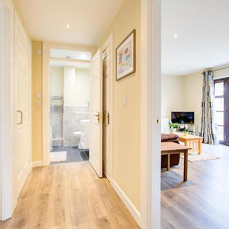Spacious & Modern 2 Bed Sleeps 5 In Walthamstow Londres Exterior foto