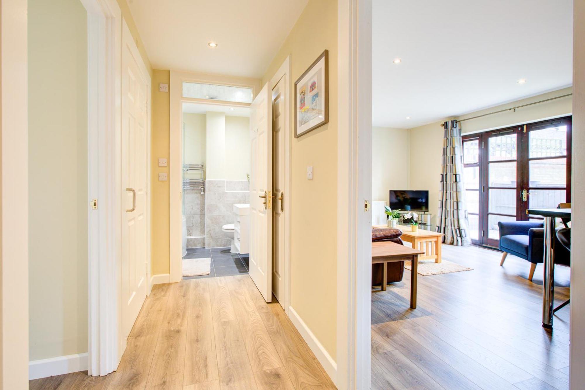 Spacious & Modern 2 Bed Sleeps 5 In Walthamstow Londres Exterior foto